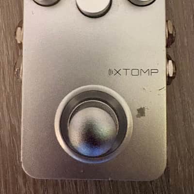 Hotone Xtomp Bluetooth Guitar Multi-Effects 2010s Silver image 1