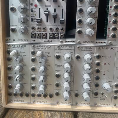 Make noise, Doepfer, analogue solutions, intelligel, mutable instruments. Sputnik, noise engineering Modular system 2018 image 4