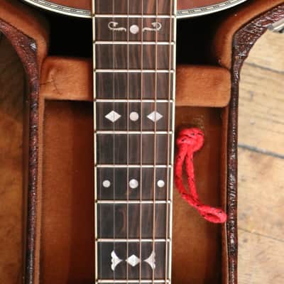Washburn R314K Vintage Series Parlour Acoustic Guitar + 'Coffin' Case image 4
