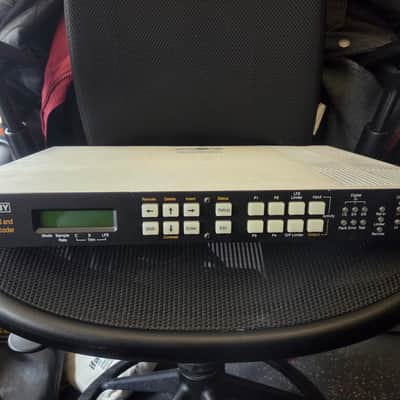 Dolby Surround Encoder DP563 - black image 1