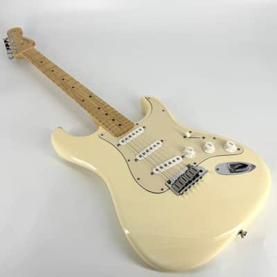 2005 Fender American Series (Standard) Stratocaster – Olympic White image 13