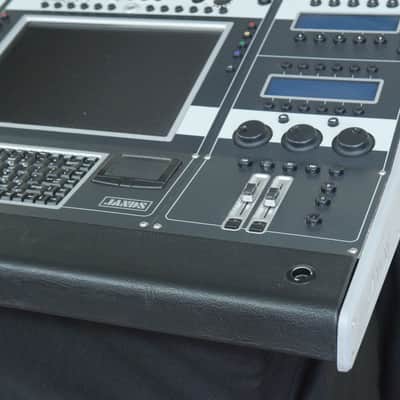 Jands Vista T2/T4 Digital Lighting Console CG00TUE *ASK FOR SHIPPING* image 4