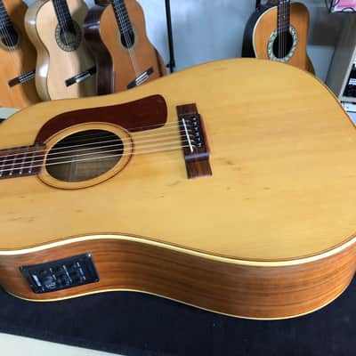 Très rare Washburn D-20 électro-acoustique fabriquée au Japon en 1984 par les ateliers Yamaki image 10