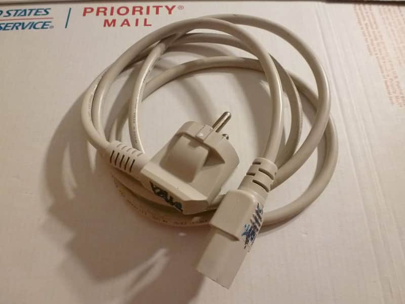 EU/European CEE 7/7 (Schuko) IEC C13 Power Mains Cable Synthesizers / Keyboards / Rack Units / Etc. image 1