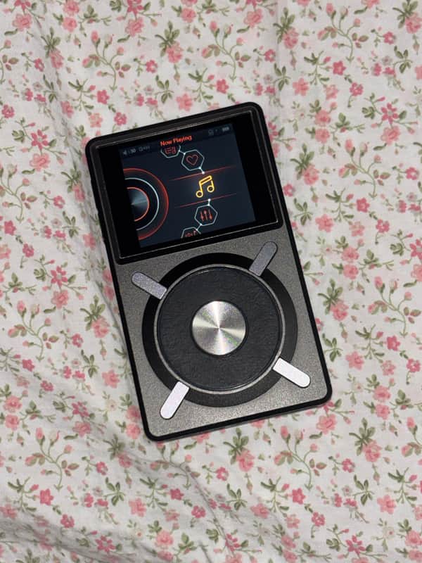 Fiio X5 Gen 1 DAP + DAC 2014 - Black image 1