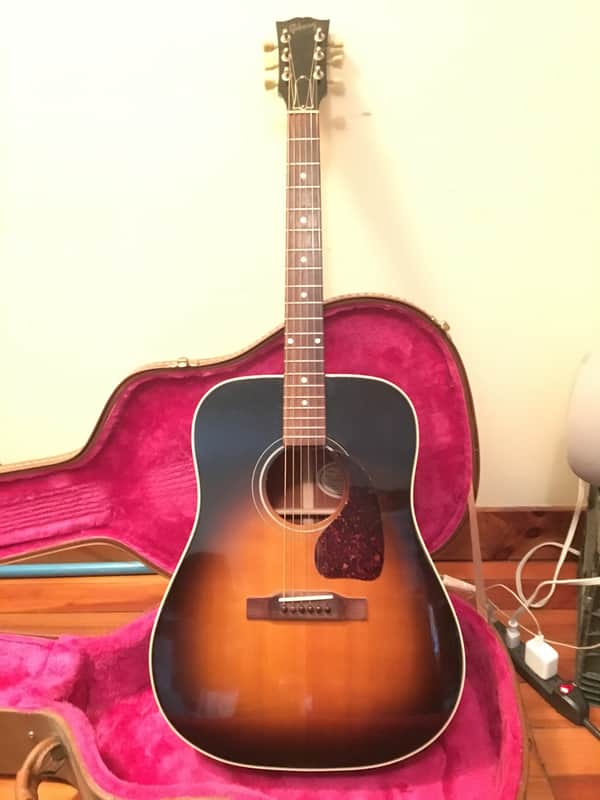 Gibson J 30 1993 Sunburst image 1
