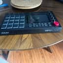 Akai MPC Live Standalone Sampler / Sequencer 2017 - 2020 - Black