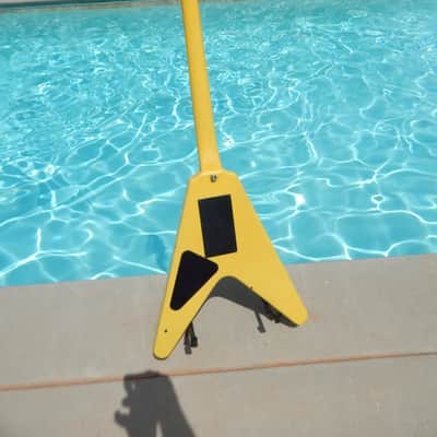 Hamer Vector 1981 Yellow V OHSC Tags image 9