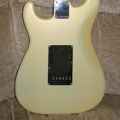 Schecter Mark Knopfler Signature Stratocaster 1983 Pearlescent Lemon image 2