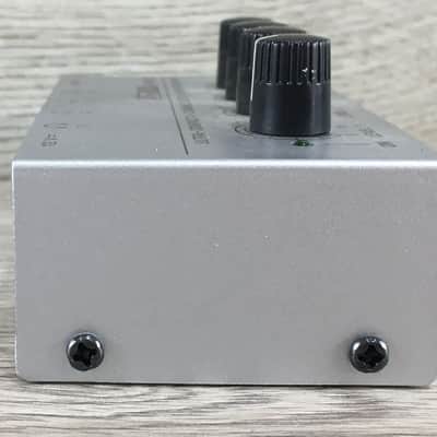 Behringer HA400 Micro Amp image 5
