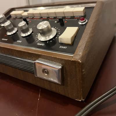 Univox SR-55 Analog Drum Machine 60s/70s - FULLY TESTED image 2