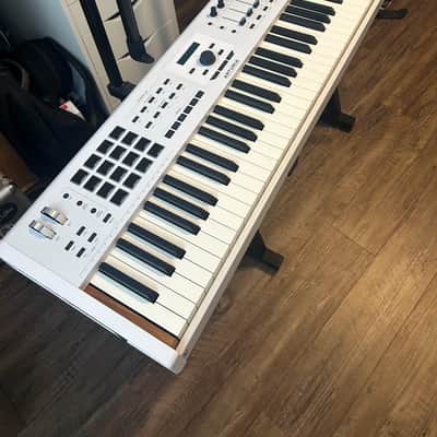 Arturia KeyLab 88 MkII MIDI Controller 2019 - Present - White