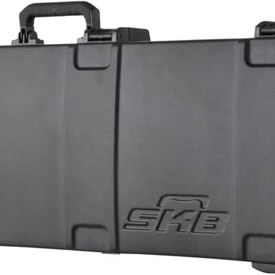 SKB Pro Rectangular Hardshell Electric Guitar Case with Large TSA Trigger Latches image 6