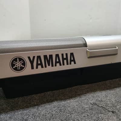 Yamaha PSR-E413 61-Key Portable Keyboard 2000 - 2010 - Grey image 6