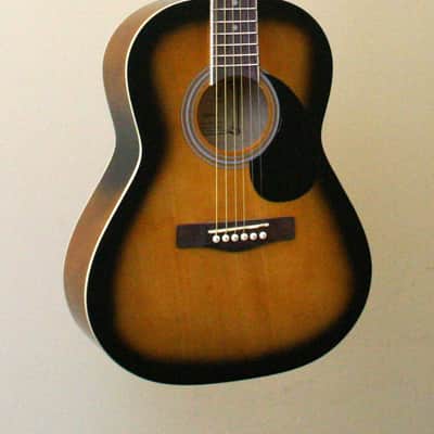 Student Model 3/4 Acoustic Guitar, perfect for kids, Sunburst image 2