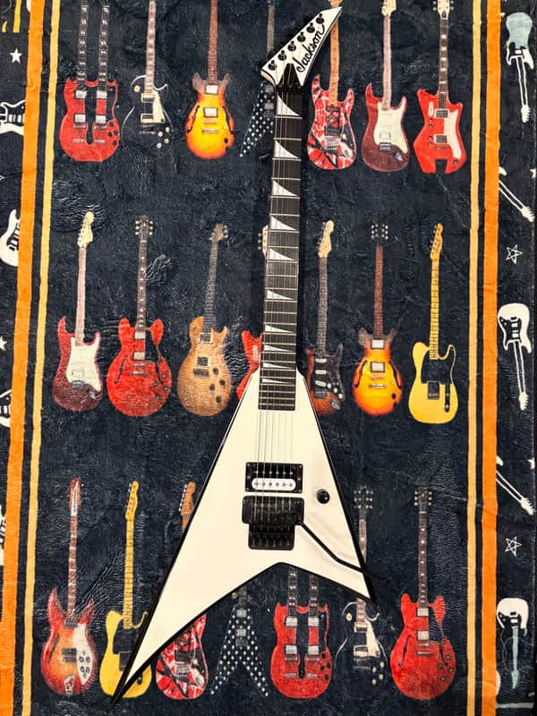 Jackson Pro Series RR24 Rhoads 2007 - 2011 | Reverb