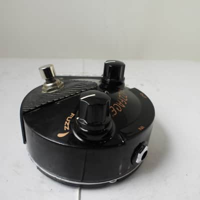 Dunlop FFM4 Joe Bonamassa Signature Fuzz Face Mini Effects Pedal Free USA Ship image 3