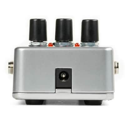 Electro-Harmonix EHX Nano Deluxe Memory Man Analog Delay/Chorus/Vibrato Effects Pedal image 6