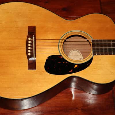 1968 Guild F-20 image 3