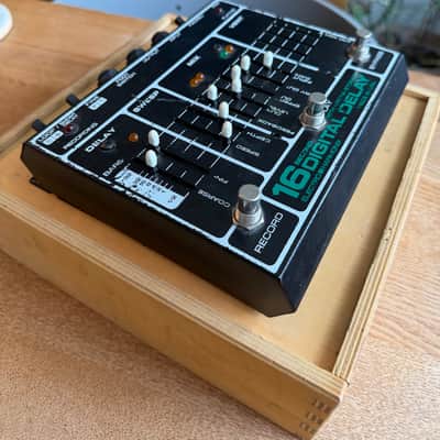 Electro-Harmonix 16 Second Digital Delay Reissue 2000s - Metal image 4