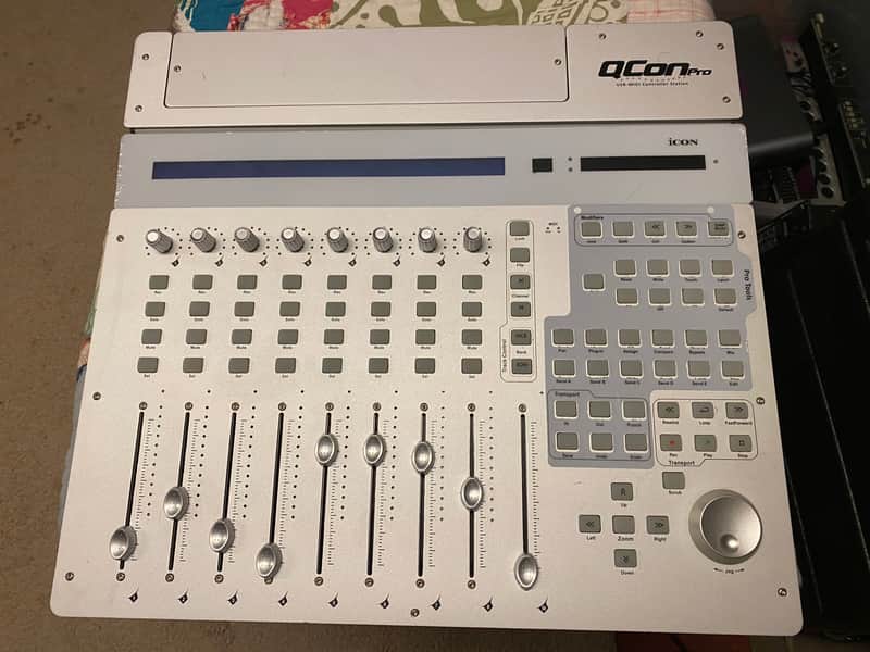 Icon QCon Pro USB MIDI/Audio 8-Fader Daw Controller image 1