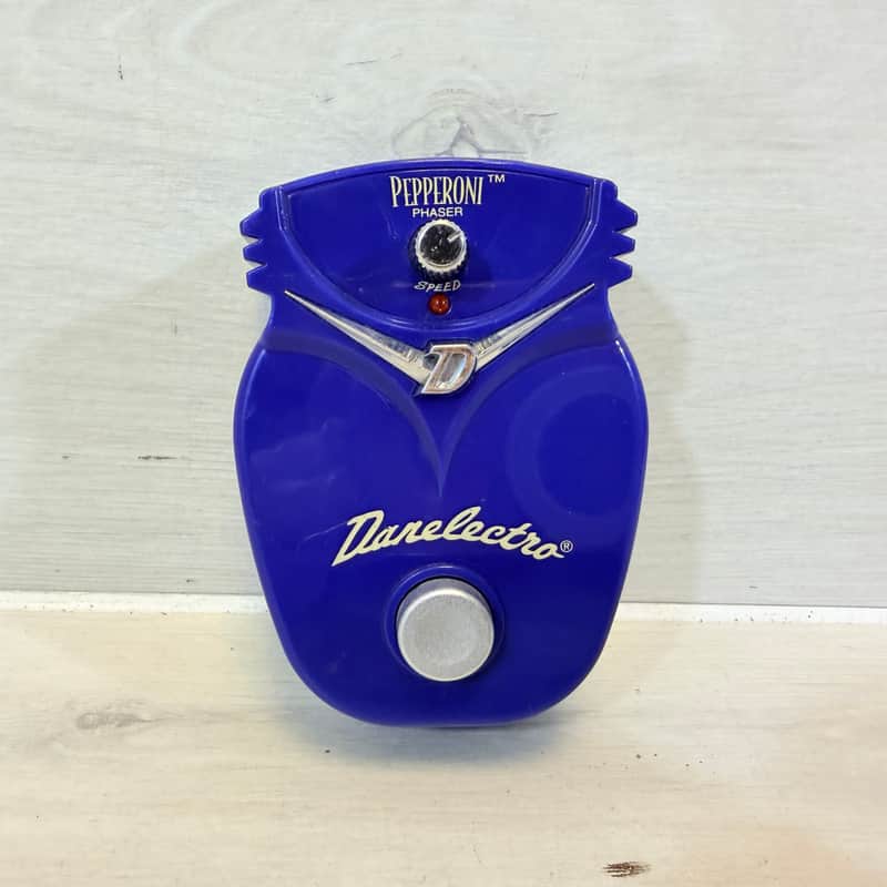 Danelectro Pepperoni Phaser Guitar Effects Pedal Purple Mini Modulation Pedal image 1