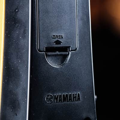 2000s Yamaha SLG-100N Silent Guitar natural image 13