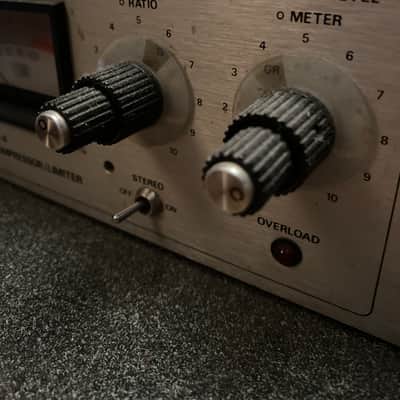 Urei LA-4 Compressor Limiter Pair 1970s - Silverface image 13