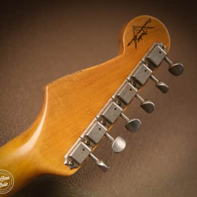 Fender USA Custom Shop 63' Relic Stratocaster Shell Pink image 13