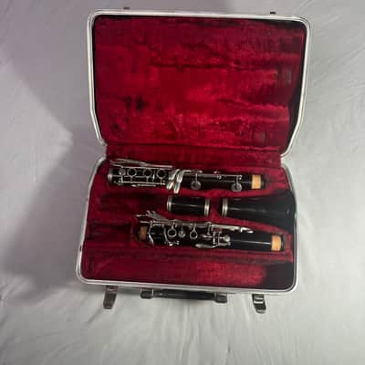 Vintage Bundy 577 Resonite Student Model Clarinet With Hard Case