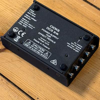 CIOKS DC5 Link 100/300mA 5-Outlet 9-18v Power Supply 2010s - Black image 3