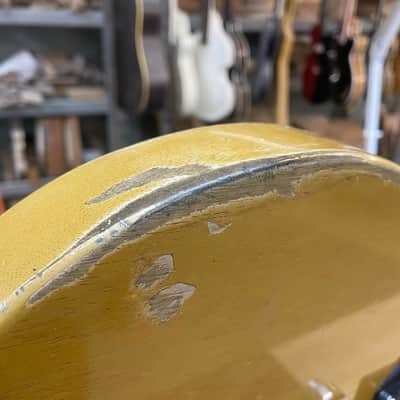 Lay's Guitar Single Cut Junior - Korina - Aged TV Yellow - Custom made image 5