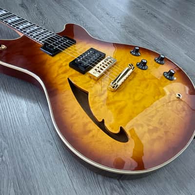 EVH SA-126 Special QM - Tobacco Sunburst EVH SA-126 Special Semi-Hollow Electric guitar - UNPLAYED in Case image 8