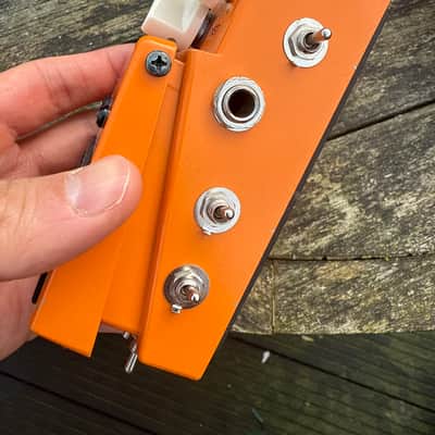 Roland DS-1 2018-2020 - Orange image 2