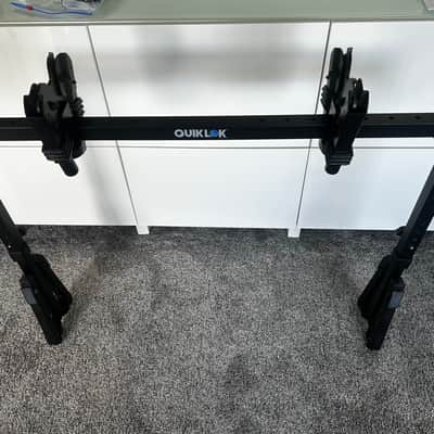 Quik Lok M61 Heavy Duty Keyboard Stand M61 2015 - Black image 2
