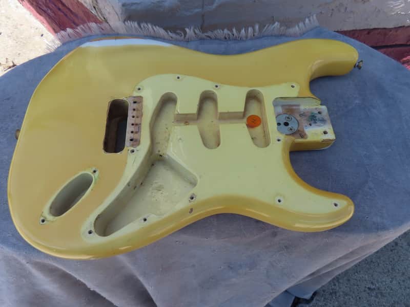 FENDER STRATOCASTER 1978 OLYMPIC WHITE 3 BOLT BODY WORK PROJECT image 1