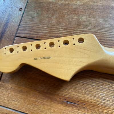 Fender American Professional Stratocaster Maple Neck image 5