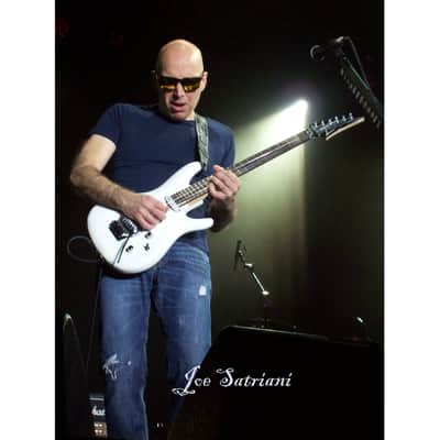 IK Multimedia TONEX ONE Joe Satriani Limited Edition Amp/Cab/Pedal Modeler Mini Pedal image 7