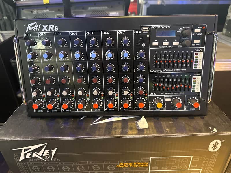 Peavey XR-S 9-ch Powered Mixer with FX 2024 - Black image 1