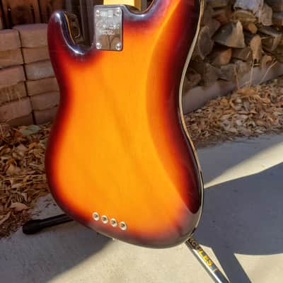 Fender Select Precision P Bass with Hardcase image 10