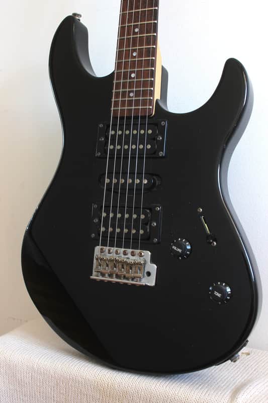 Used Yamaha ERG121 Black image 1