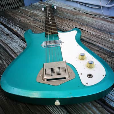 1965 Sivertone Model 1413L - DeArmond Kay - rare Seafoam Green - 1410 image 10