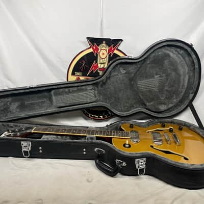 Epiphone Wildkat Studio Semi-Hollow Body Electric Guitar with Case - Metallic Goldtop image 1