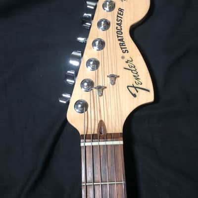Fender Highway One Stratocaster with Rosewood Fretboard 2007 Honey Blonde Transparent image 8