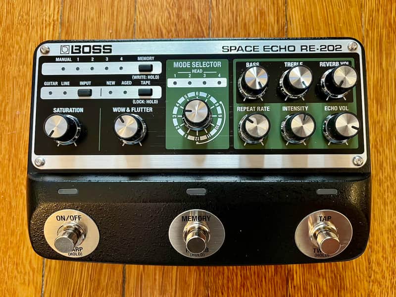 Boss RE-202 Space Echo