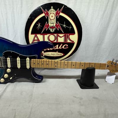 Fender Limited Edition Player Stratocaster HSS Plus Top Guitar 2021 - Blue Burst / Maple neck image 1