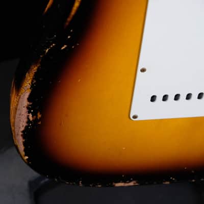 2024 Fender 1960 Stratocaster Heavy Relic - Faded Aged 3-Color Sunburst image 14