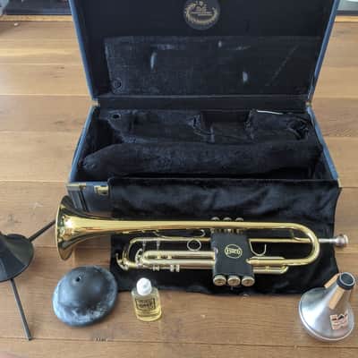 B&S 3137 Challenger Series Bb Trumpet 1990s image 7
