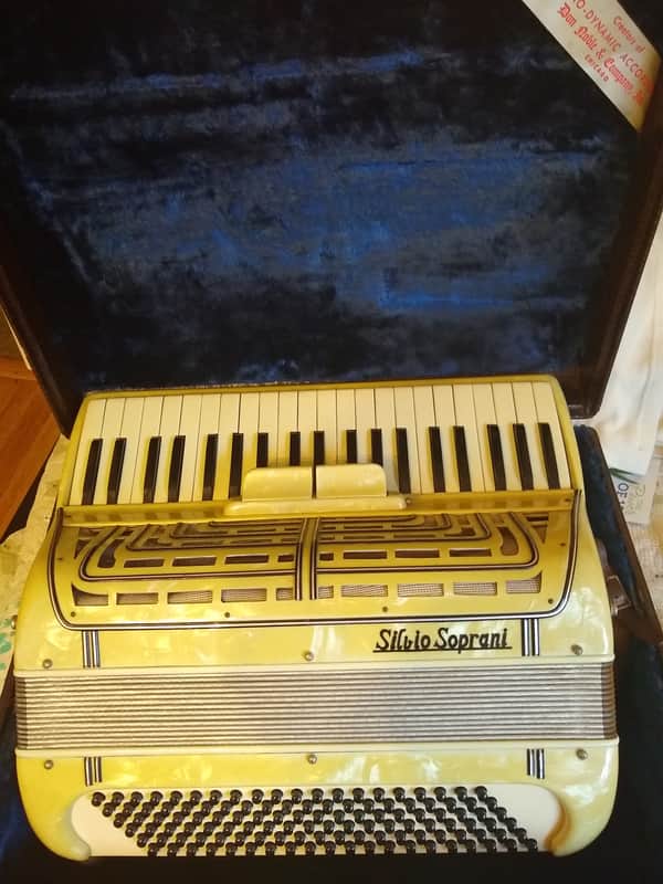Silvio Soprani 120 Bass Accordion 1960's Cream Mother of Pearl image 1