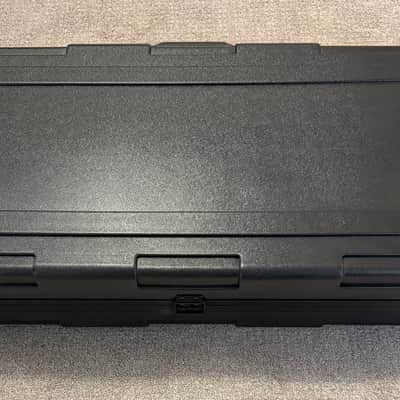 Gator GTSA-KEY61 TSA Series ATA Molded 61-Key Keyboard Case 2010s - Black image 4